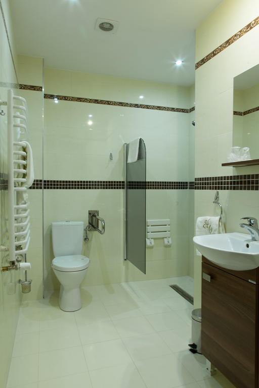 Hotel Ostrawa Wodzisław Śląski Ruang foto