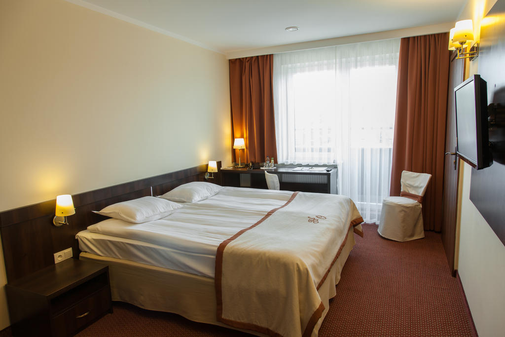 Hotel Ostrawa Wodzisław Śląski Bagian luar foto