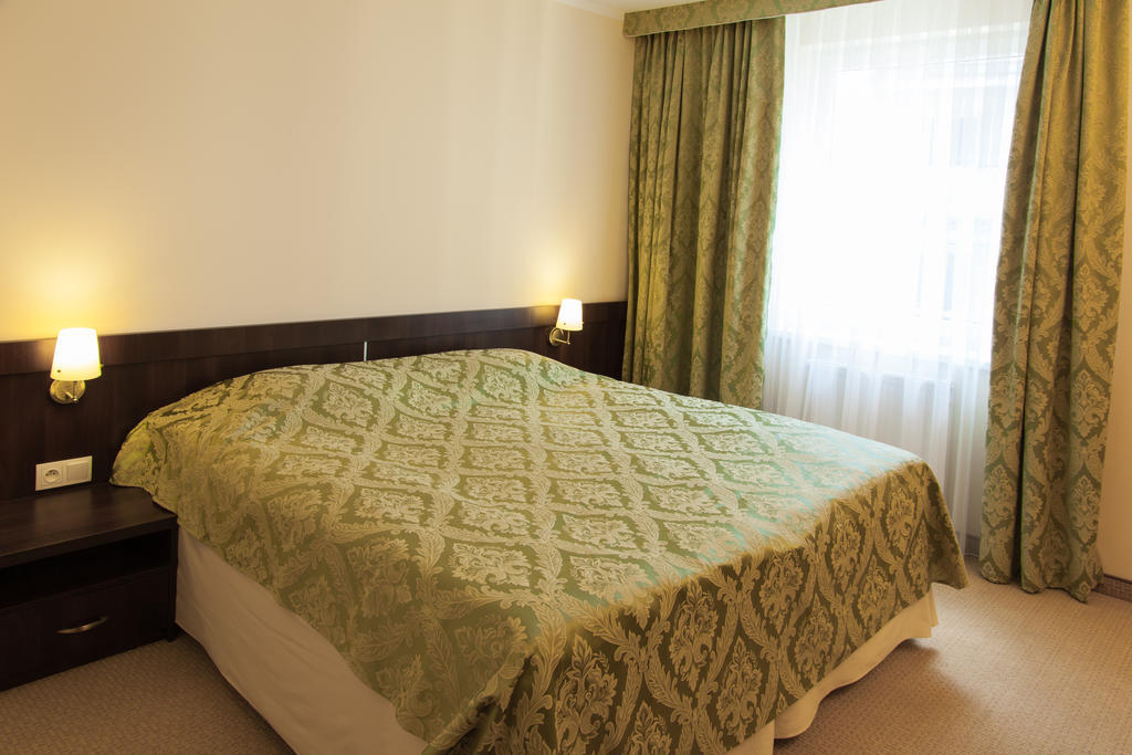 Hotel Ostrawa Wodzisław Śląski Ruang foto